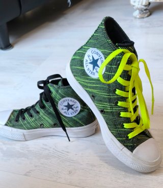 Converse Chuck Taylor II Neón Talla 37