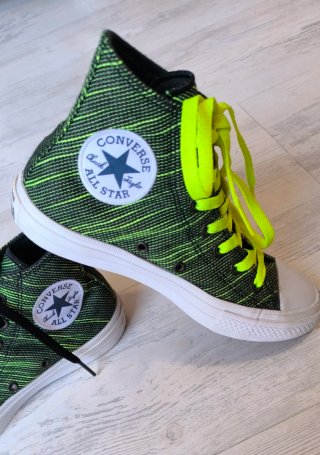 Converse Chuck Taylor II Neón Talla 37