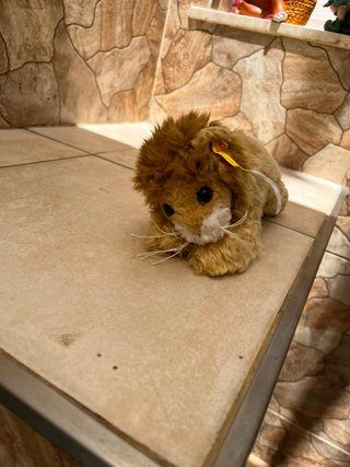 Peluche León Steiff