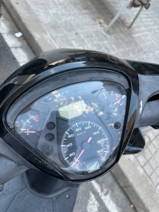Honda SH125i 2014