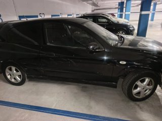 Nissan Almera 2000