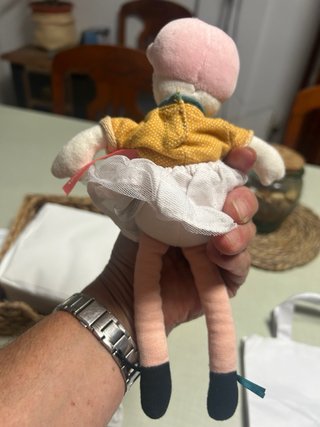 Muñeca de trapo con vestido de tul Moulin