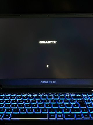 Portátil Gigabyte G5 KF5-53ES353SD Negro