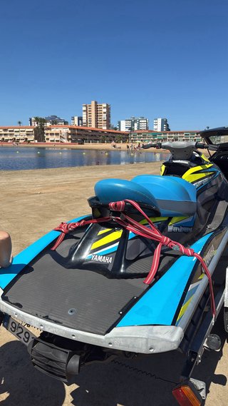 Moto acuática Yamaha VX1100