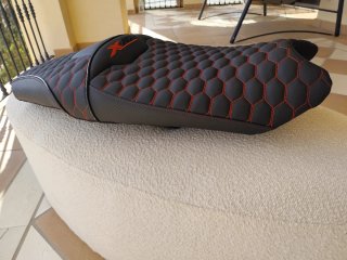 Asiento HONDA X-ADV XADV Negro/Rojo