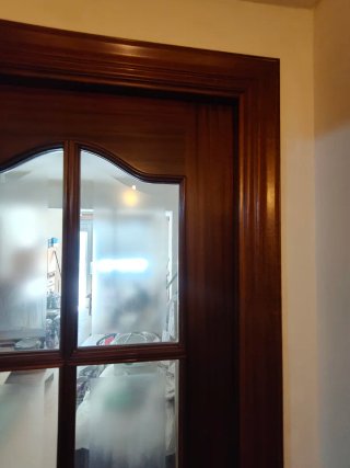 Puerta interior madera maciza