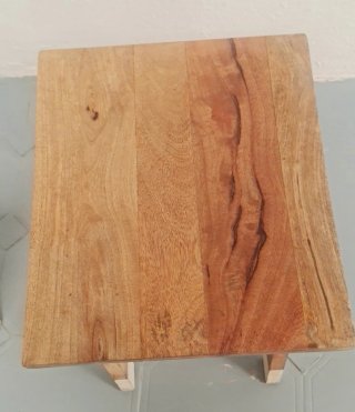 Taburete madera tropical metal negro