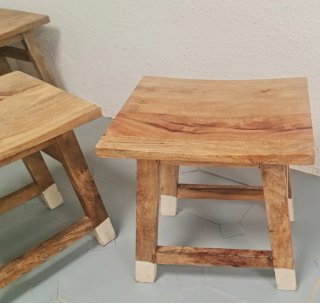 Taburete madera tropical metal negro