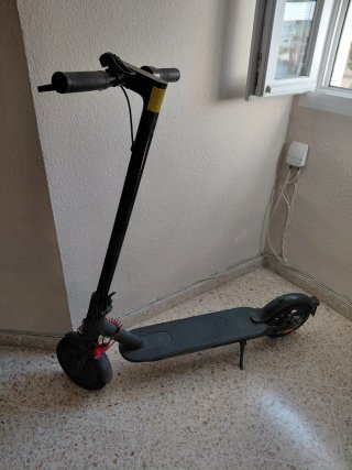 Patinete Eléctrico Negro