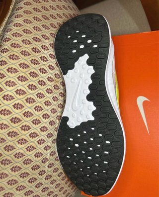 Zapatillas Nike Running Gris/Amarillo