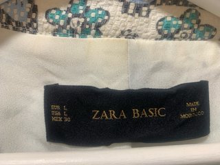 Chaqueta Zara Estampada Talla M
