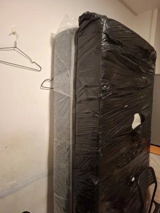 Letto a castello in metallo bianco