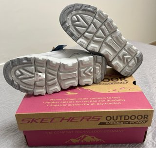 Zapatillas Skechers Trek Mujer Gris