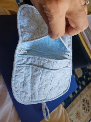 Portafoglio tessuto bianco e azzurro