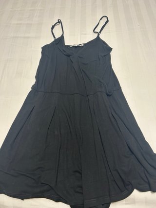 Mono negro tirantes
