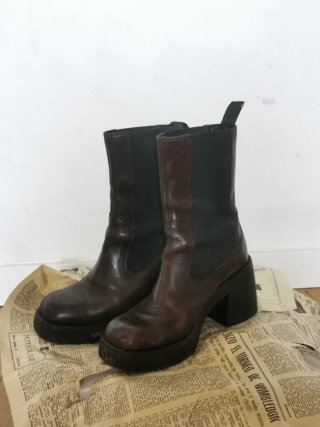 Botines Chelsea granates
