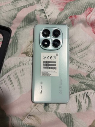 Xiaomi Redmi Note 14 Pro
