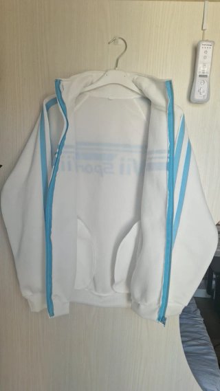 Nintendo Wii Sports Fleece Jacket Replica