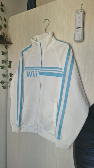 Nintendo Wii Sports Fleece Jacket Replica