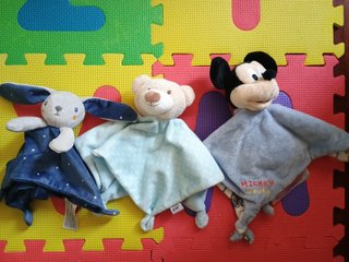 Lote 3 peluches de apego (dou dou)