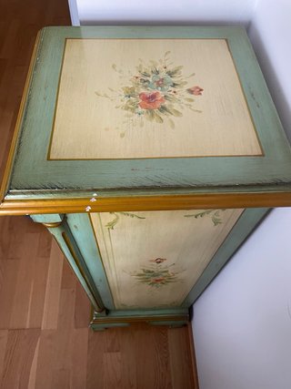 Mueble de madera vintage de 8 cajones.