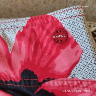 Bañador O'Neill Flores Rosas y Blancas