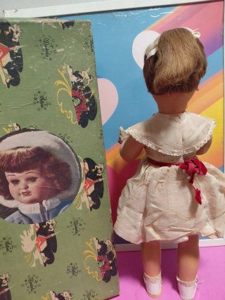 Muñeca antigua Maricela