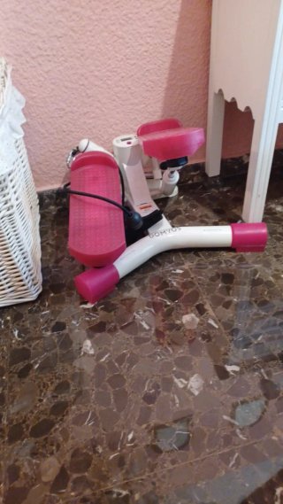 Máquina Step DOMYOS Rosa y Blanca