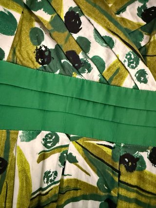 Vestido estampado flores verde y blanco