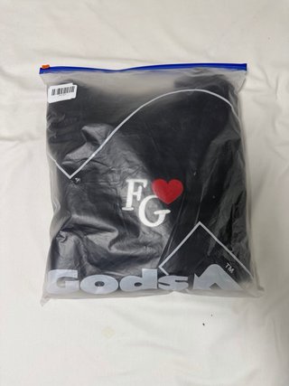 Sudadera Fake Gods Corazón Negra