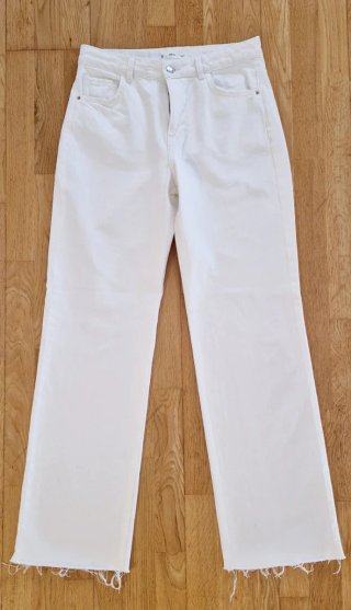 Pantalón blanco Mango