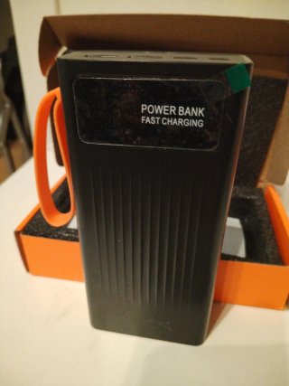 Cargador de baterias Power Bank Negro Carga Rápida