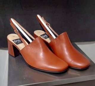 Zapat. Draks SAX Piel Marrón T-38,5cm Tacón Forrad