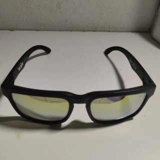 Gafas Spy+ Negras y Doradas