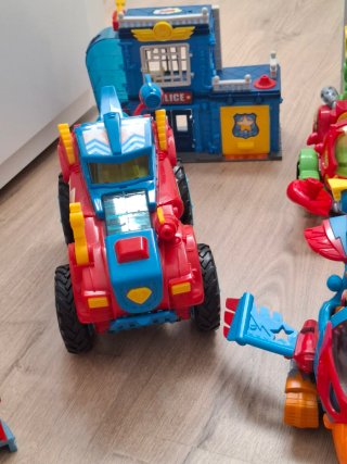 Juguetes Superthins varios modelos
