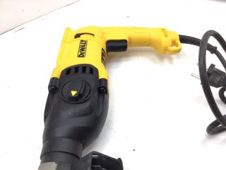 E696973-0 MARTILLO ELECTRICO DEWALT D25033