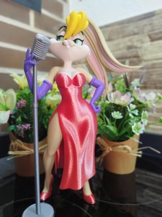 Figura Lola Bunny Cantante