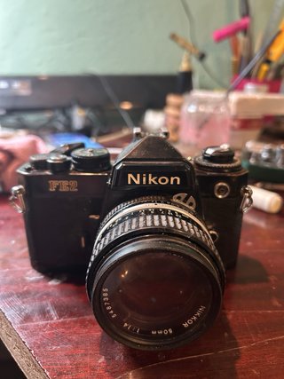 Nikon FE2 + Nikkor 50mm 1:1.4 + MD-12
