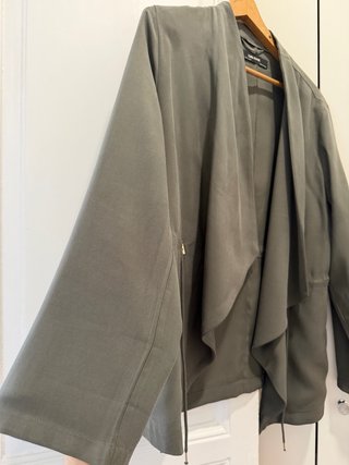 Chaqueta Zara verde militar