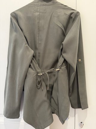 Chaqueta Zara verde militar