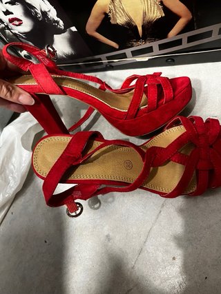 Zapatos de tacón rojos mujer talla 35