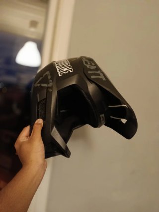 Casco Leatt 1.0