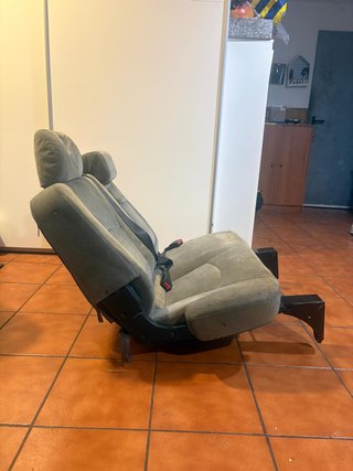 4 Asiento Hyundai H1 2004