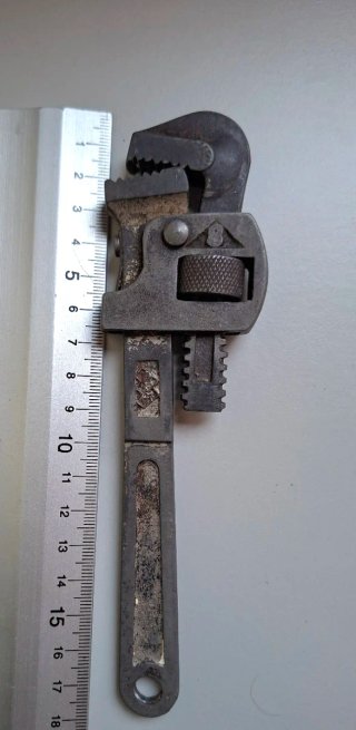 LLAVE STILSON ANTIGUA LLAVE GRIFA