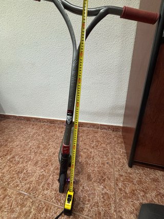 Patinete freestyle manillar rojo