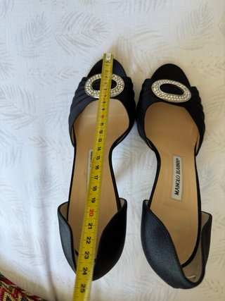 Manolo Blahnik Zapatos Negros Hebilla Joya