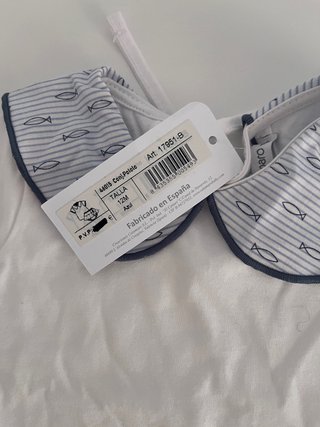 Lote de 3 vestidos y 1 conjunto niña 12M