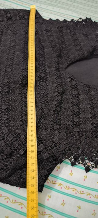 Vestido de encaje negro