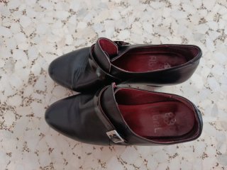Zapatos de piel negros mujer