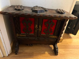 Cofre antiguo madera tallada asiático